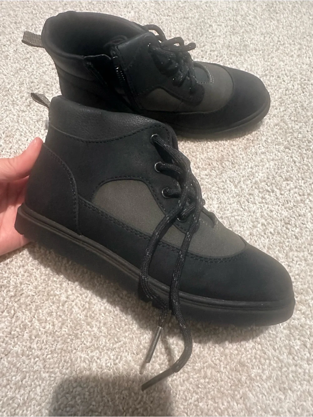 Cat & Jack Kids Black/grey Ankle Boots Size